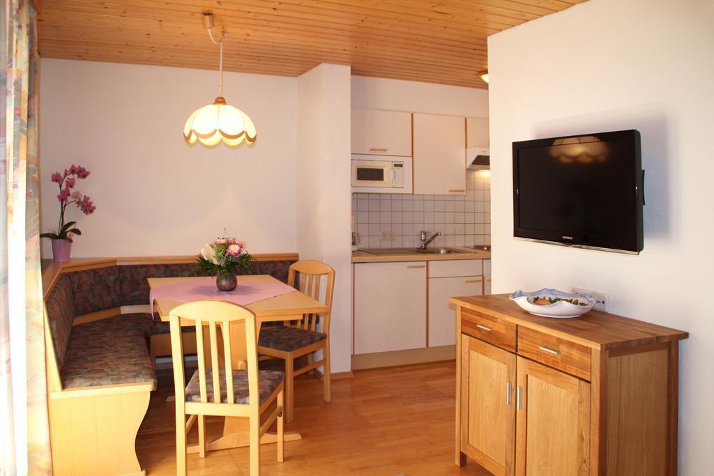 Haus Obere Allmein Sankt Gallenkirch Szoba fotó