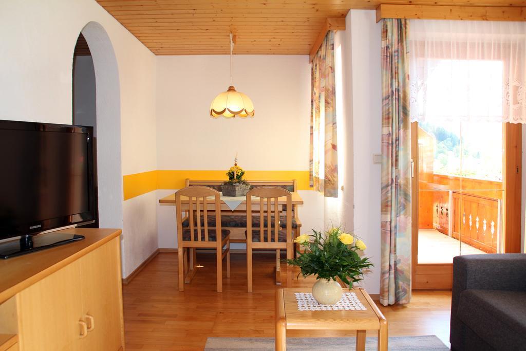 Haus Obere Allmein Sankt Gallenkirch Szoba fotó