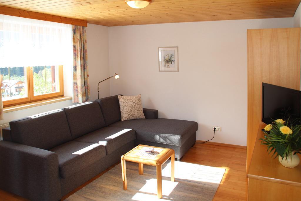 Haus Obere Allmein Sankt Gallenkirch Szoba fotó